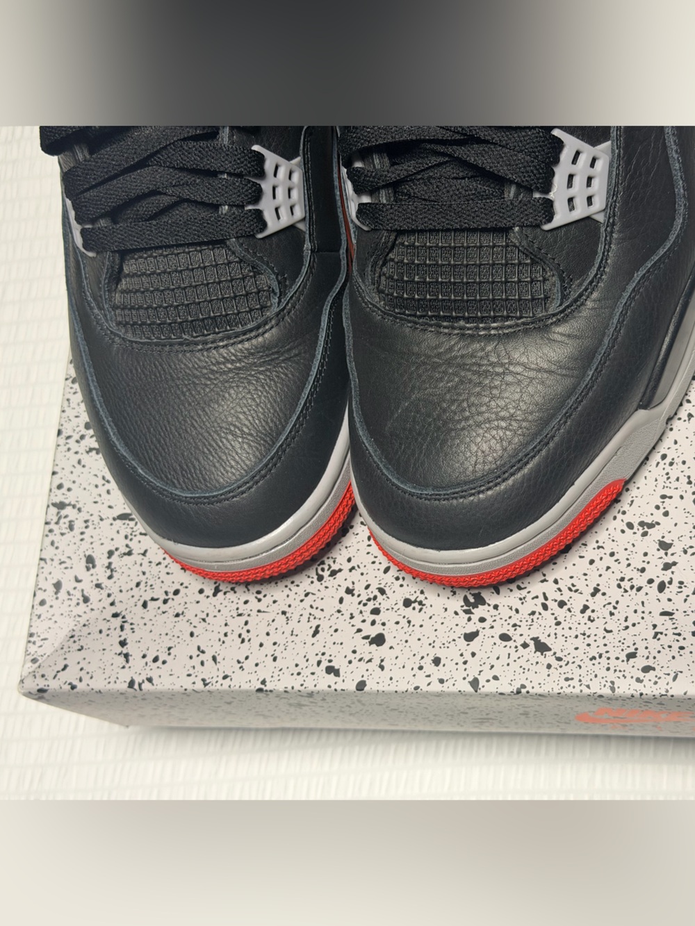 Air Jordan “AJ4 Bred Reimagined” Men’s size 12 - Picture 5 of 9
